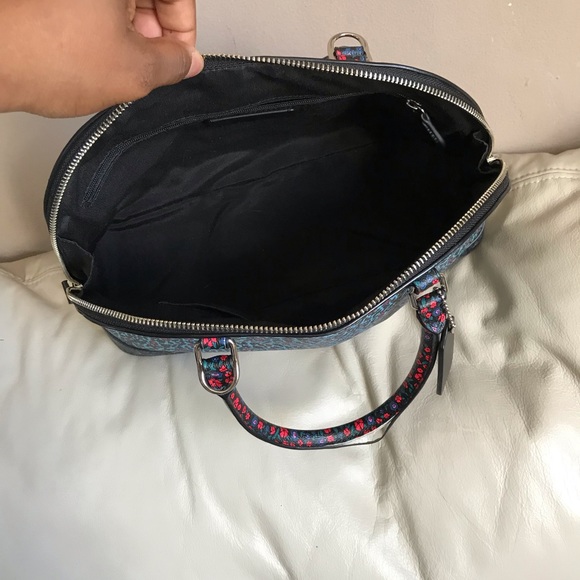 SOLD Coach Sierra Satchel In Ranch Floral Shoulder - Picture 7 of 8